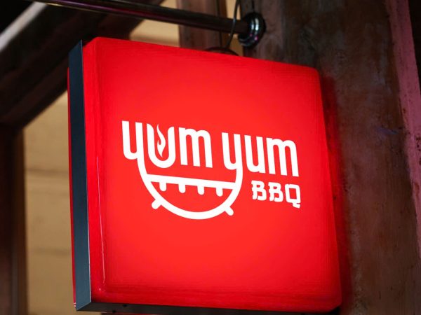 yum-yum-bbq-axia-logo-design